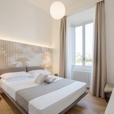 Anno: 2019 - Luogo: Roma - Team  Numa Guesthouse Team: Marco Carratelli Lucia Lunghi
